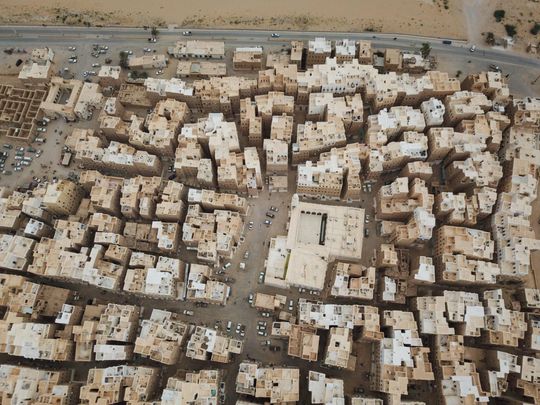 Yemen’s ancient ‘Manhattan of the Desert’ risks collapse