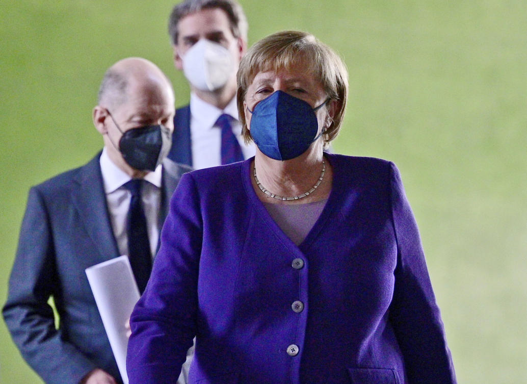 Germany backs restrictions for unvaccinated as mandate looms
