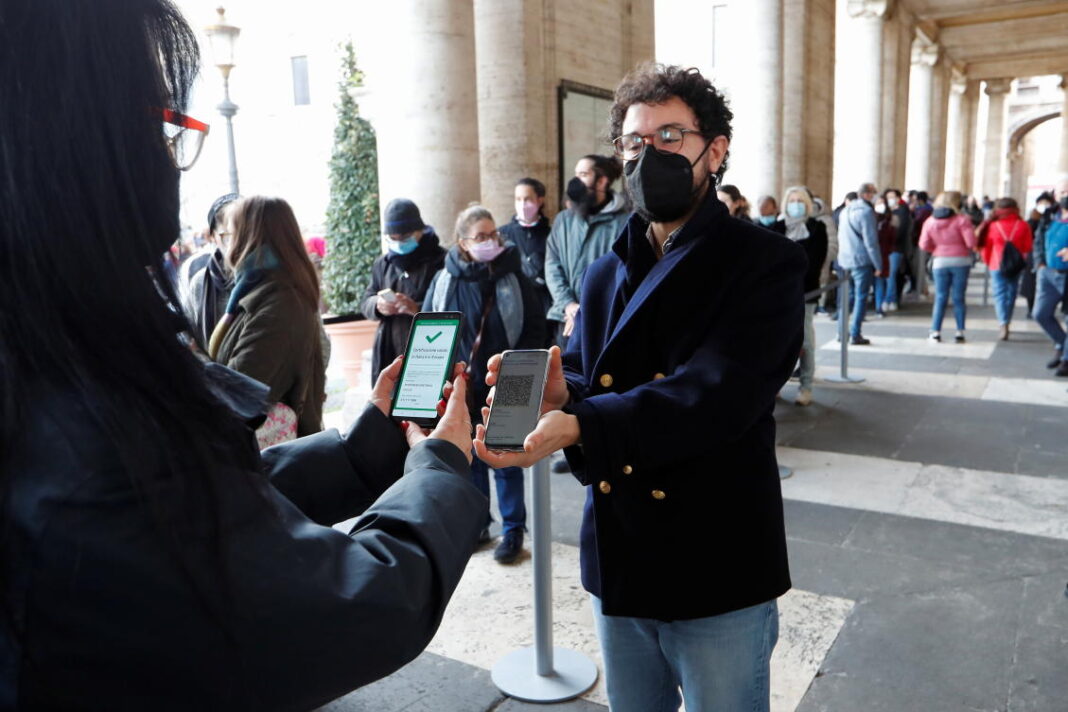 Italy imposes new COVID-19 rules on unvaccinated