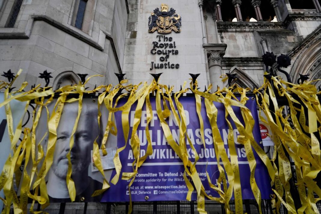 WikiLeaks founder Assange one step closer to extradition to United States