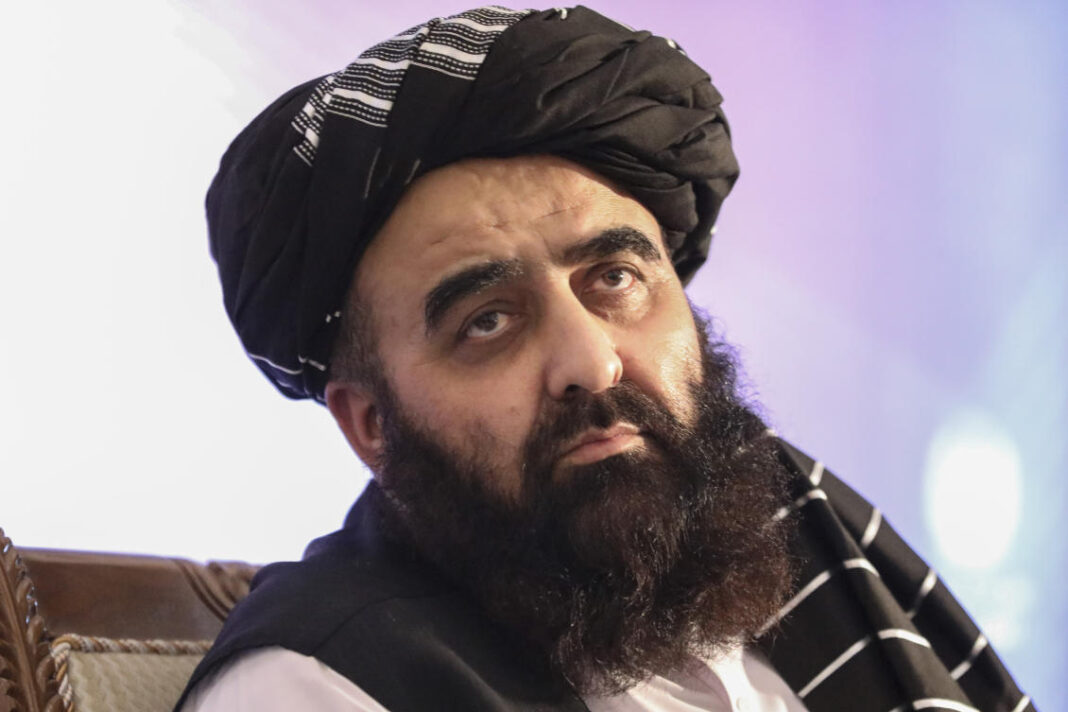 Taliban govt resumes issuing Afghan passports in Kabul