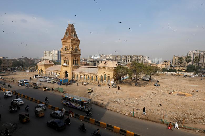 At least 12 killed in Pakistan gas blast