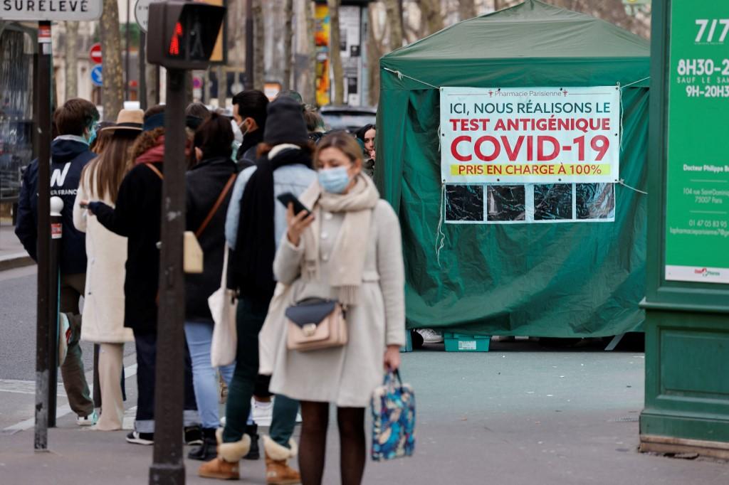 WHO: Omicron to infect more than half of Europe's population in 6-8 weeks